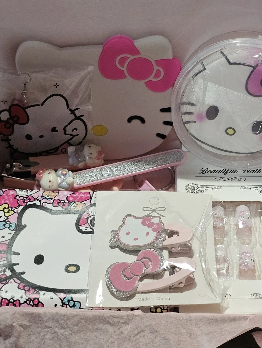 Ideal For Gift Teens - 8 Diff Cute Pink & White Vanity Accessory Set